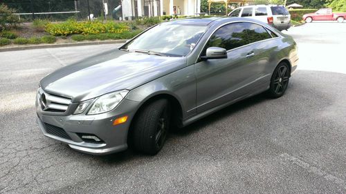 2010 mercedes-benz amg e550 luxury coupe 2-door 5.5l