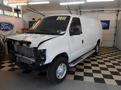 2011 ford  e250 super duty 14k no reserve salvage rebuildable delivery van