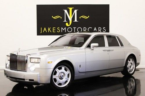 2007 rolls royce phantom, silver on black, 24k miles, pristine car!!