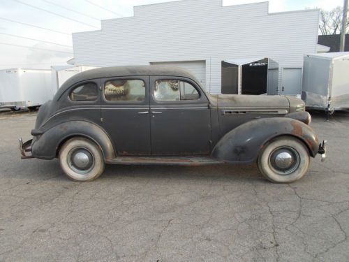 1938 chrysler royal...no reserve auction...