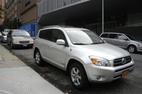 2008 toyota rav4 limited sport utility 4-door 2.4l