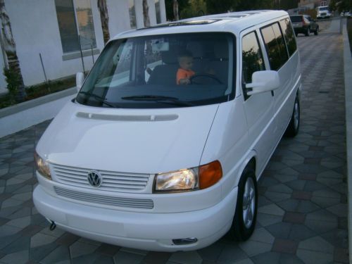 2003 volkswagen eurovan gls standard passenger van 3-door 2.8l
