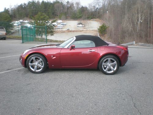 2009 pontiac solstice gxp convertible 2-door 2.0l