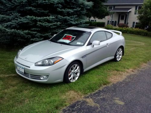 2008 hyundai tiburon se coupe 2-door 2.7l only 17k miles