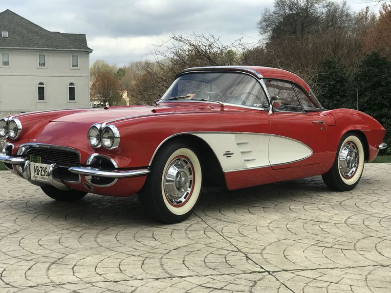 1961 chevrolet corvette 