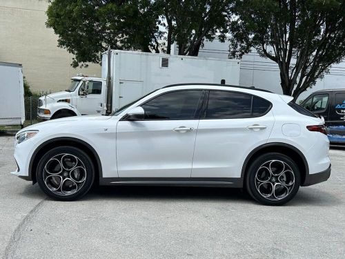 2023 alfa romeo stelvio ti