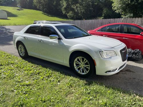 2016 chrysler 300 series