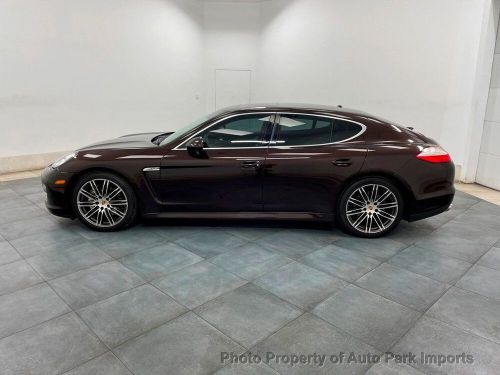 2012 porsche panamera 4dr hatchback 4s