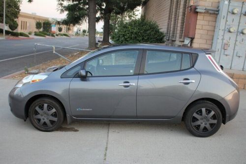 2017 nissan leaf s