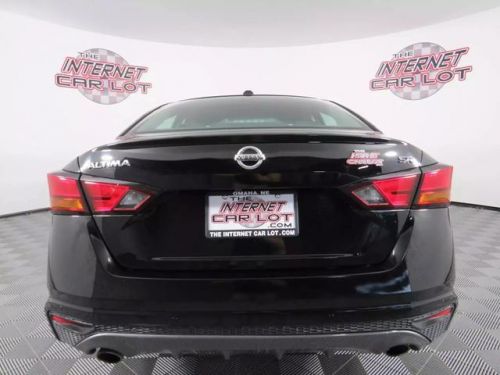 2021 nissan altima 2.5 sr sedan 4d