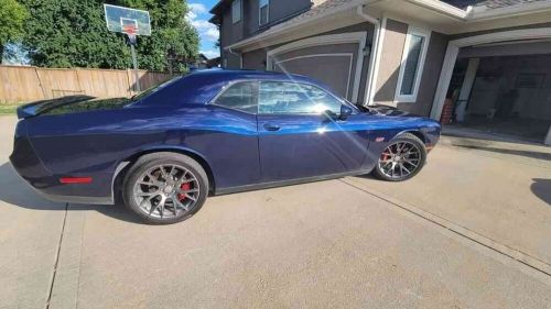 2015 dodge challenger srt 392