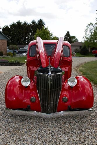 1936 ford 5 window coupe