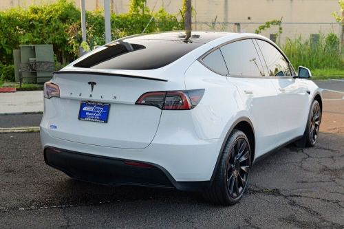 2023 tesla model y long range