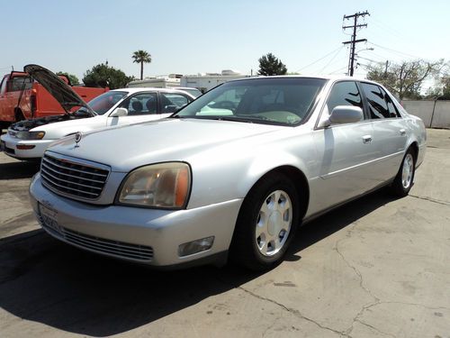 2001 cadillac deville base sedan 4-door 4.6l