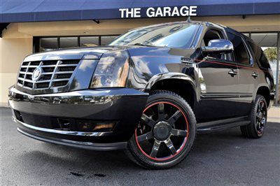 2012 cadillac escalade luxury 6.2 l 403hp v8, navi, 3rd row seating, park assist