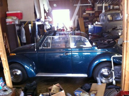 1974 volkswagen super beetle convertible 2-door 1.6l