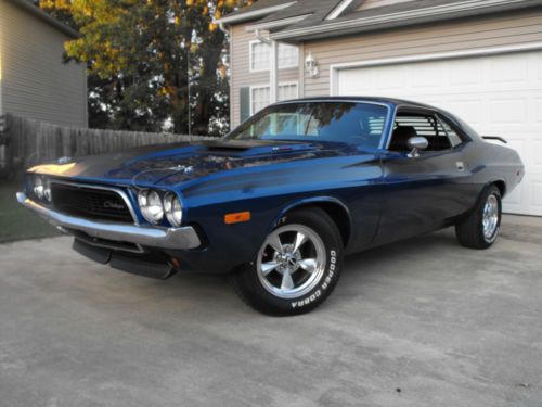 1974 dodge challenger r/t clone