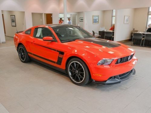 Boss 302 manual coupe 5.0l cd 6-speed manual transmission  (std) power steering