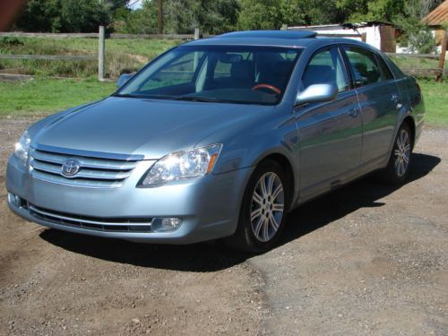 2005 toyota avalon limited!!!! one owner!!!!! low miles!!!!