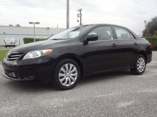 2013 toyota corolla le
clean car clean carfax  warranty 1 owner