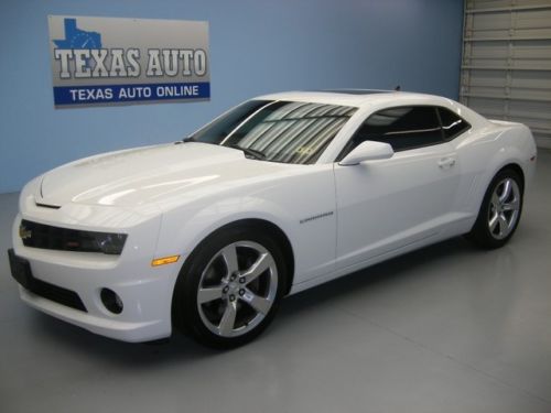 We finance!!  2011 chevrolet camaro ss 2ss 6 speed heated leather 37k texas auto