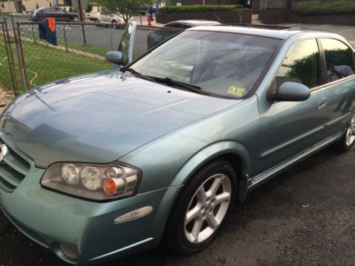 2002 nissan maxima se sedan 4-door 3.5l rare low mileage no reserve