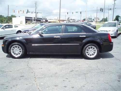 Purchase Used 2010 Chrysler 300 Touringsignatureexecutive Series In 1795 Silas Creek Pkwy