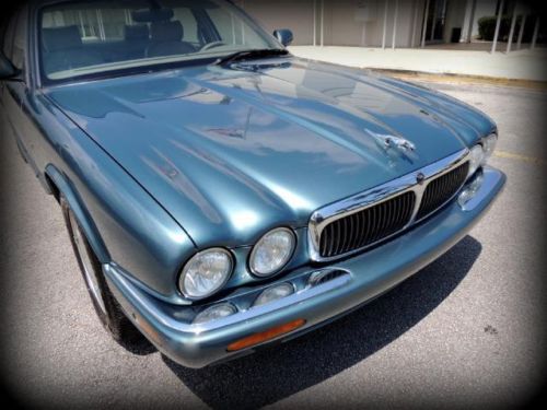 Palm beach, 2 owner, new jaguar trade - absolute stunner!!!