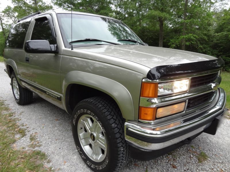 Purchase Used Chevrolet Tahoe Door In Monticello Mississippi