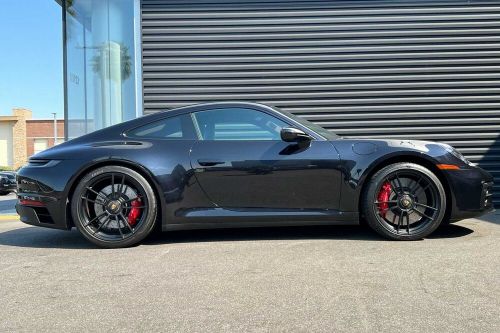 2023 porsche 911 carrera 4 gts