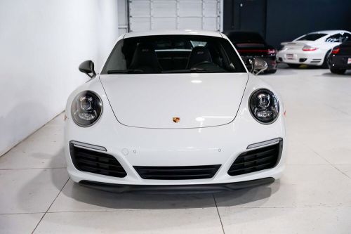 2019 porsche 911 carrera t