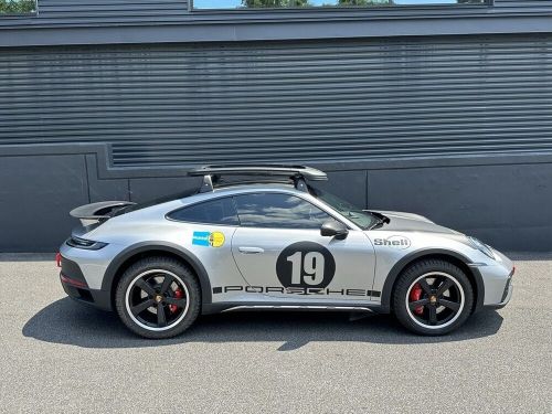 2024 porsche 911 dakar