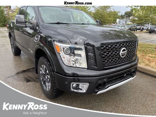 2017 nissan titan pro-4x