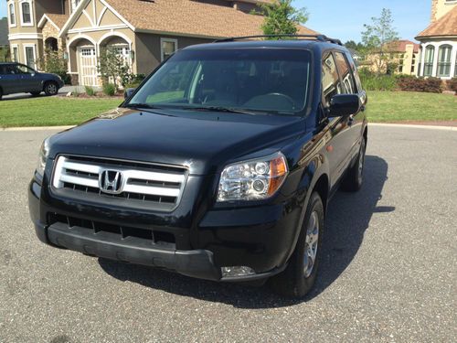 2007 ex-l sport honda pilot navigation/back up cam/leather garage kept/titlenhd