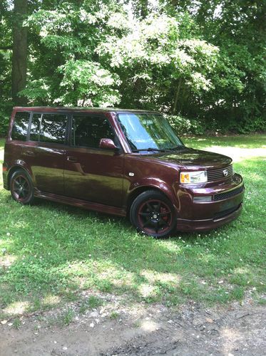 2005 scion xb base wagon 5-door 1.5l