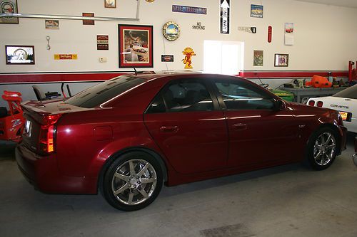 2005 cadillac cts v sedan 4-door 5.7l