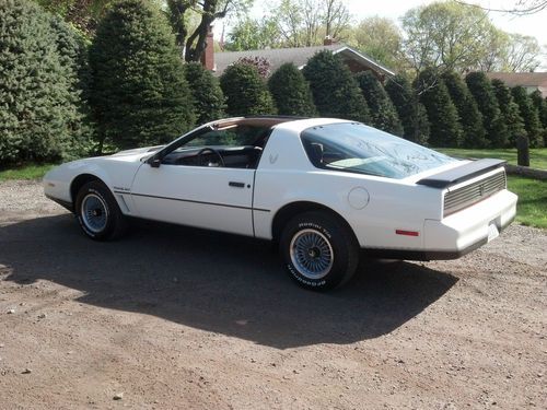 1983 pontiac firebird trans am coupe 2-door 5.0l