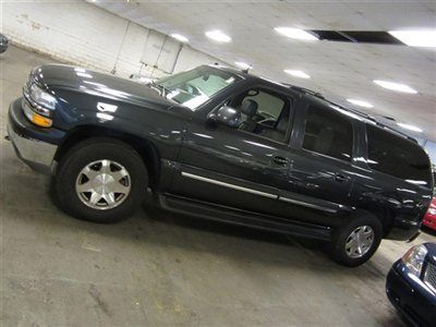 Super sharp (( lt...4x4...5.3l v8...3rd row...leather )) no reserve