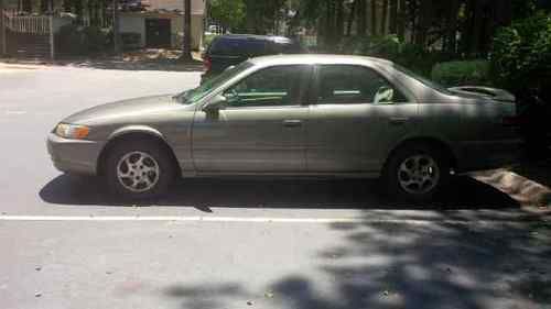 1999 toyota camry le sedan 4-door 2.2l