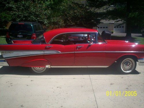 1957 chevrolet bel air base sedan 4-door 4.6l