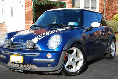 2003 mini cooper base model