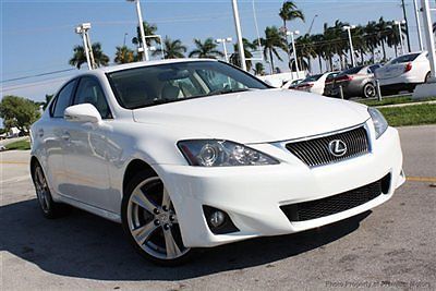 2011 lexus is 250 coupe! mint cond. !! clean carfax! lexus 70,000 mile warranty