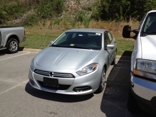 2013 dodge dart 4dr sdn se