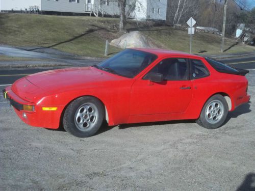 1986 porsche 944 base coupe 2-door 2.5l