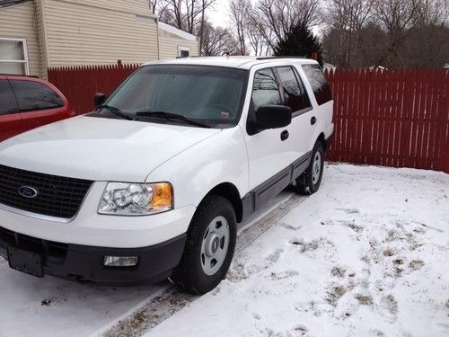 2004 ford expedition xlt sport utility 4-door 5.4l