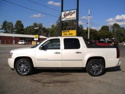 2009 chevrolet avalanche ltz 4wd navigation roof dvd camera tow 88k miles 22&#034;!!!