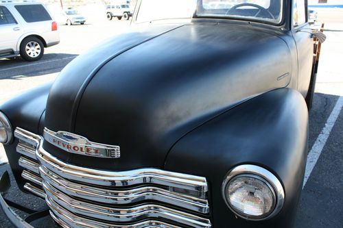 1952 chevrolet 5 window truck