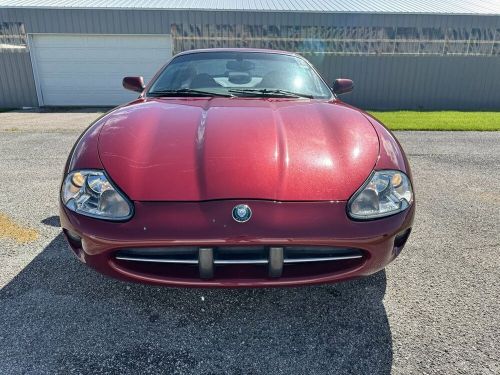 2000 jaguar xk8 2dr cpe