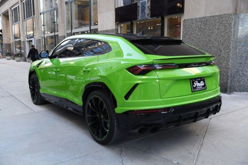 2021 lamborghini urus