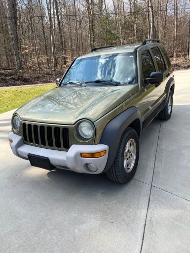 2004 jeep liberty sport